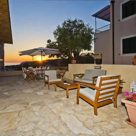 Beautiful Seaview Apartament *