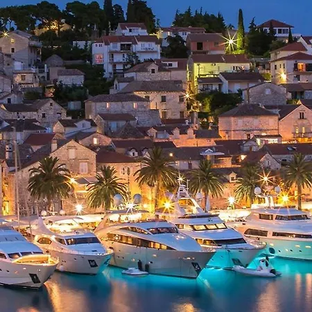 Appartamento Beautiful Seaview Hvar Town